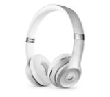 slushalki-beats-solo3-wireless-on-ear-headphones-s-beats-mneq2zm-a