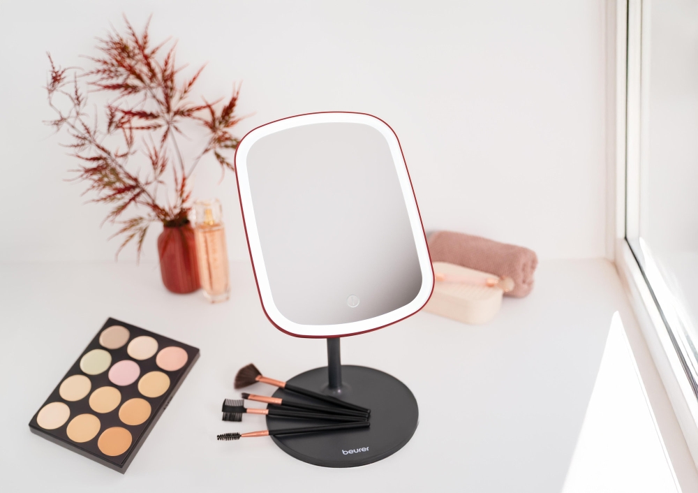 kozmetichno-ogledalo-beurer-bs-47-le-beurer-10539-beu