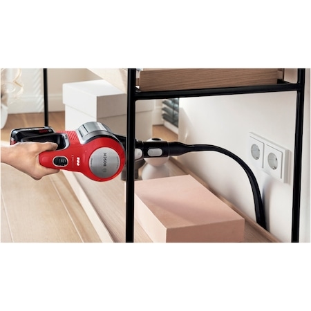 prahosmukachka-bosch-bbs711anm-cordless-handstick-bosch-bbs711anm