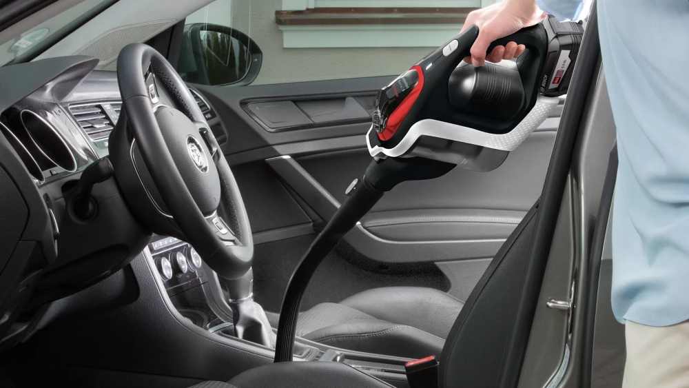 prahosmukachka-bosch-bss81pow-cordless-handstick-v-bosch-bss81pow