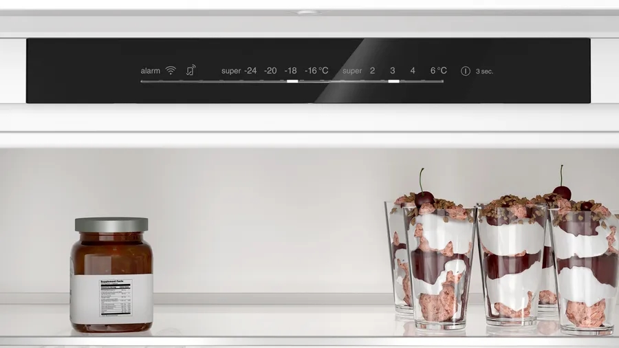 hladilnik-bosch-kbn96vfe0-ser4-built-in-fridge-f-bosch-kbn96vfe0