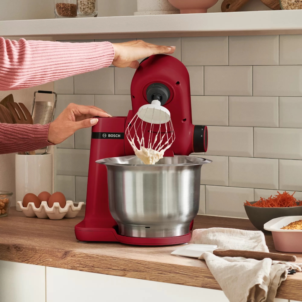 kuhnenski-robot-bosch-mums2er01-kitchen-machine-m-bosch-mums2er01