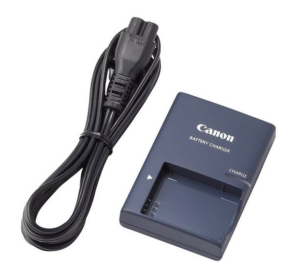 zaryadno-ustroystvo-canon-battery-charger-cb-2lxe-canon-1134b001aa