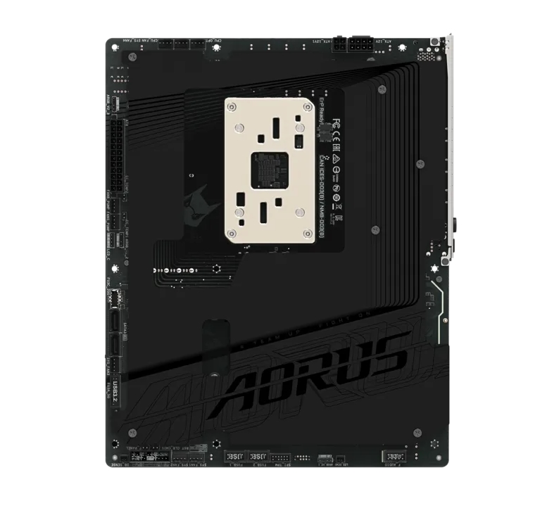 danna-platka-gigabyte-x870e-aorus-stealth-gigabyte-x870-a-stealth