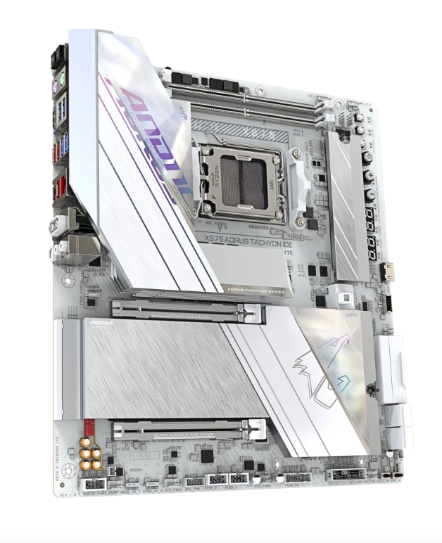danna-platka-gigabyte-x870-aorus-tachyon-ice-gigabyte-x870-a-tachyon-ice
