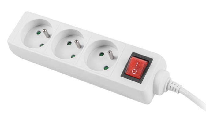 razklonitel-lanberg-power-strip-3m-3-sockets-fre-lanberg-ps1-03e-0300-w