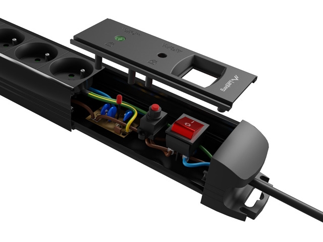 razklonitel-lanberg-surge-protector-sp1-5m-5-x-fre-lanberg-sp1-05e-0500-bk