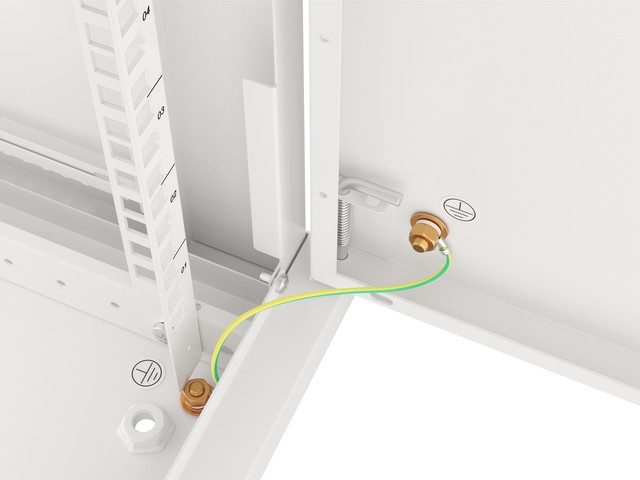 komunikatsionen-shkaf-lanberg-rack-cabinet-19-wall-lanberg-wf01-6606-00s