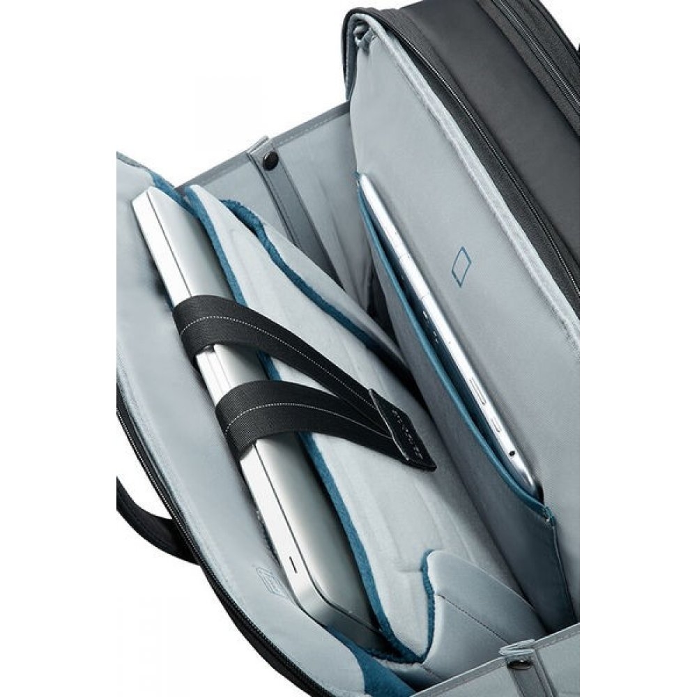 chanta-spectrolite-2-laptop-bag-39-6cm-15-6-black-samsonite-ce7-09-004