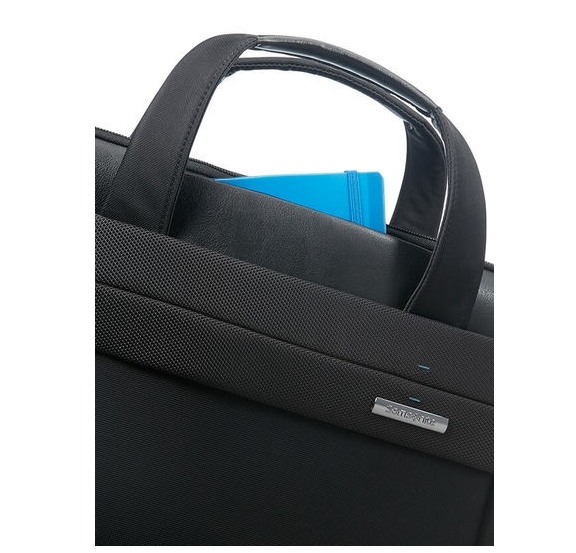 chanta-spectrolite-2-laptop-bag-43-9cm-17-3-black-samsonite-ce7-09-005