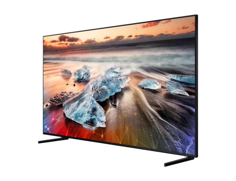 shirokoformaten-displey-samsung-qp82r-82-16-7-q-samsung-lh82qpr8bgcxen