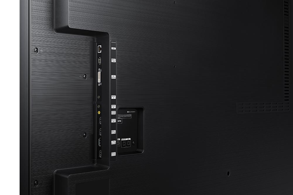 shirokoformaten-displey-samsung-lfd-qb98r-98-edge-samsung-lh98qbrebgcxen