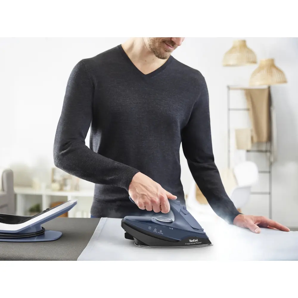 yutiya-tefal-fv6675e0-steam-iron-freemove-power-tefal-fv6675e0